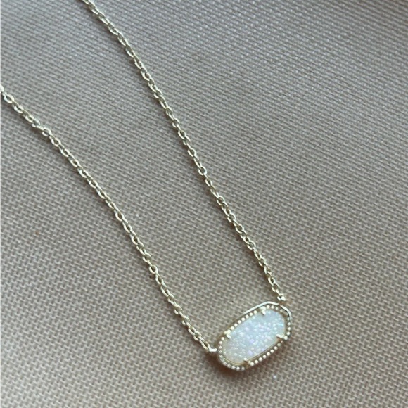 Kendra Scott Eliza Necklace - Picture 3 of 4